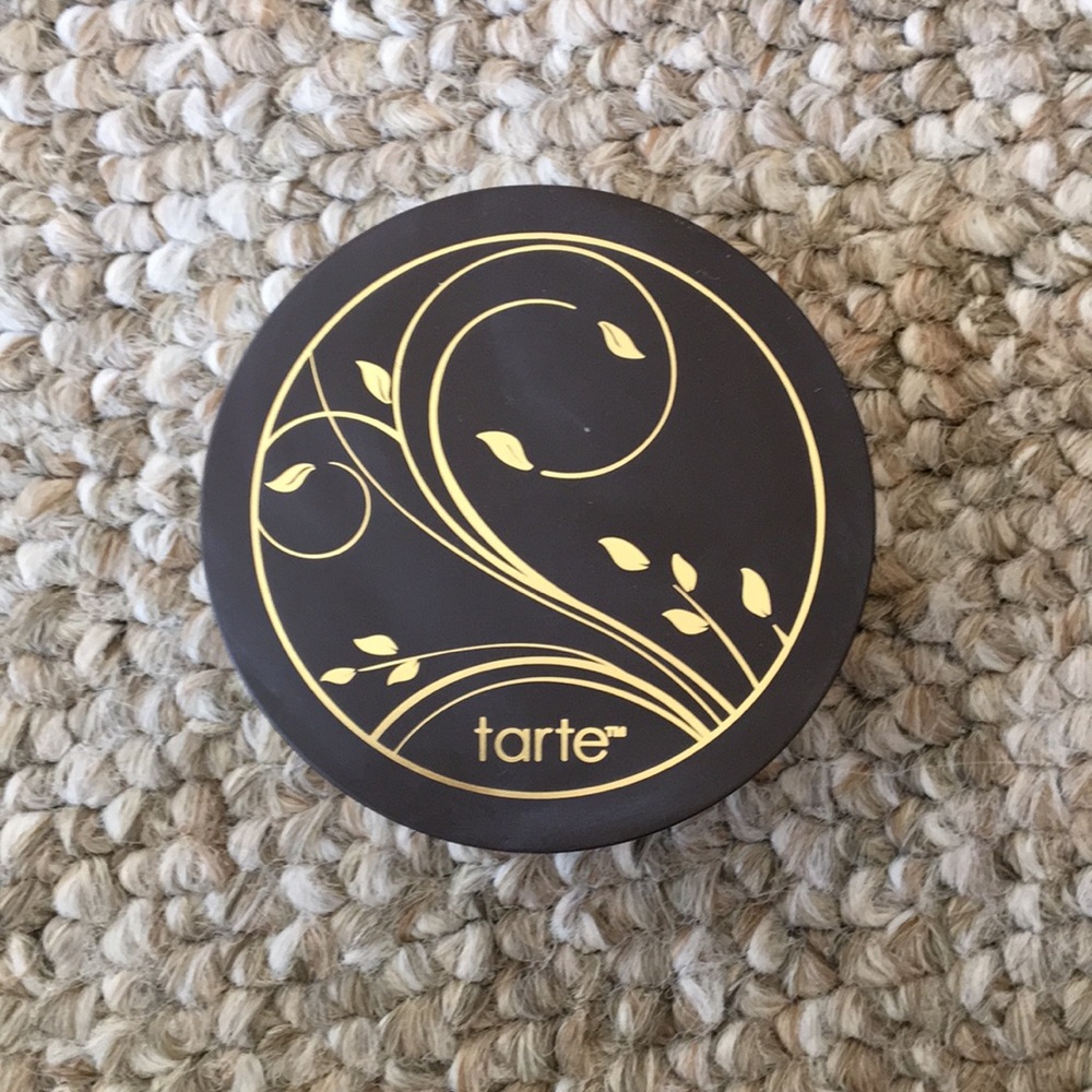 Tarte Light Beige Amazonian Clay Full Coverage